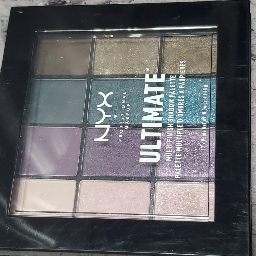 NYX Ultimate Shadow Palette - Cool Neutrals